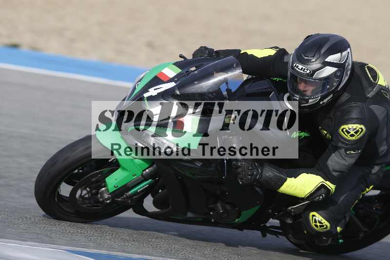 /Archiv-2024/01 26.-28.01.2024 Moto Center Thun Jerez/Gruppe gruen-green/48